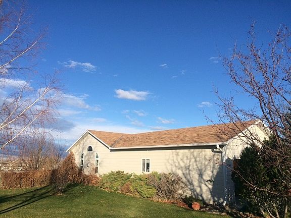 2nd image of 2540 Shoshone Dr