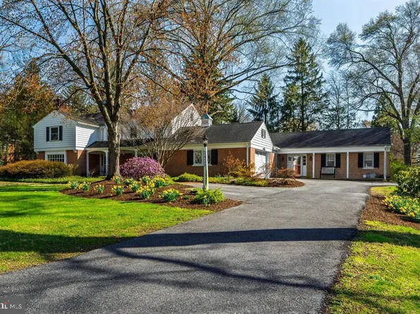 1428 Center Rd, Lancaster, PA 17603