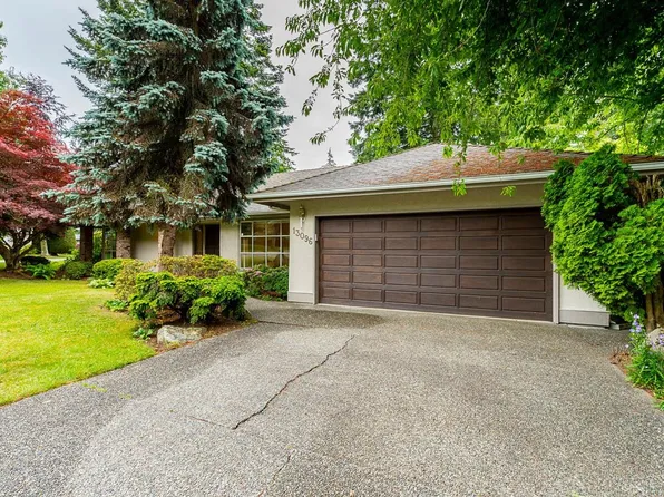 13096 21a Ave, Surrey, BC V4A 8M3