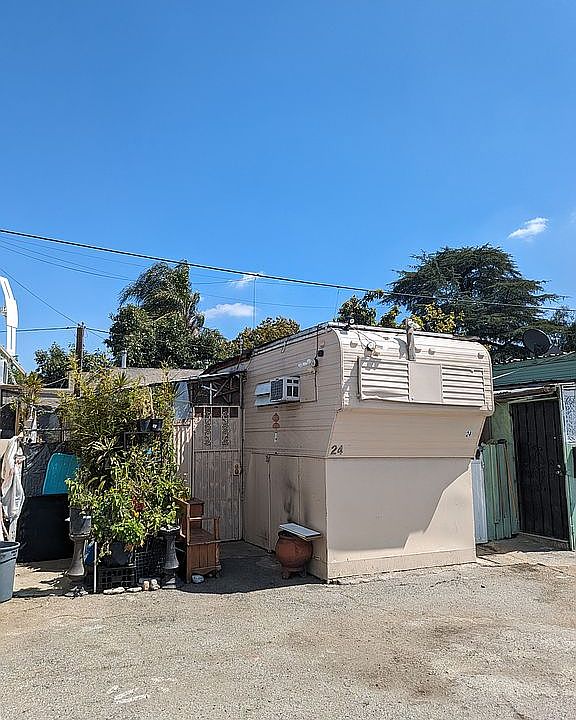 2nd image of 1451 W Holt Ave #24