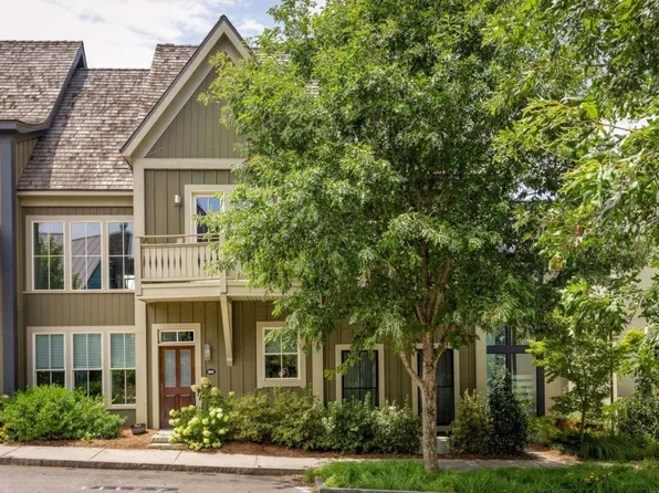 11181 Serenbe Ln, Chattahoochee Hills, GA 30268