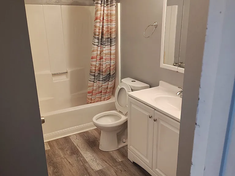 7426 West Blvd #3 — Photo 2