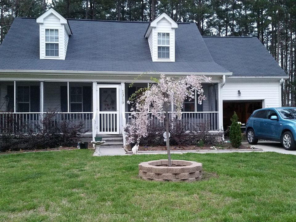 1st image of 1319 Bungalow Ave