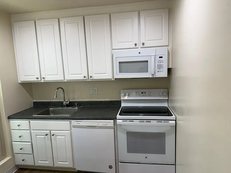 Camelback North Apartments CNM — Photo 25