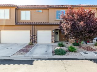4217 Bella Vista Dr N, Santa Clara, UT 84765