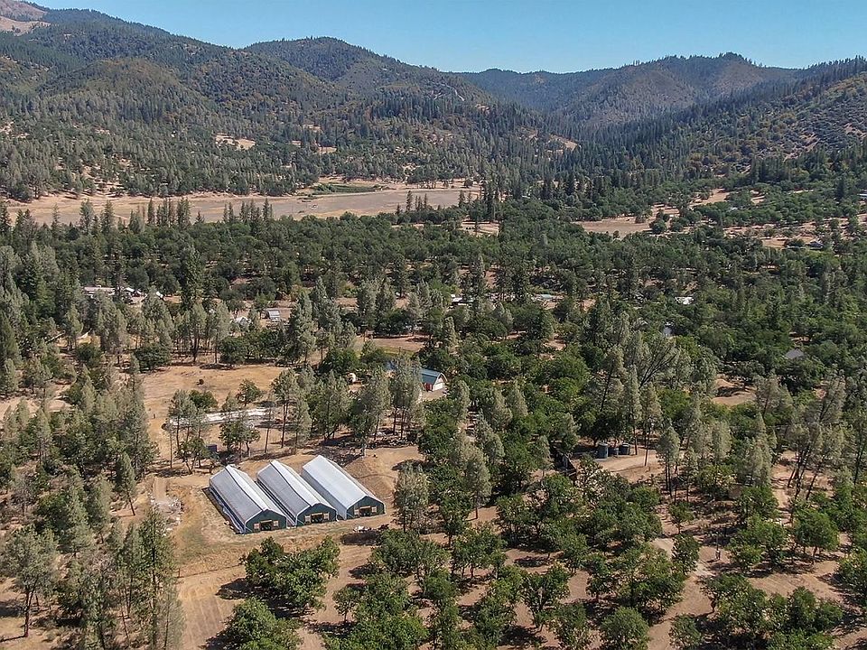 1st image of 324 Frog Pond Ln