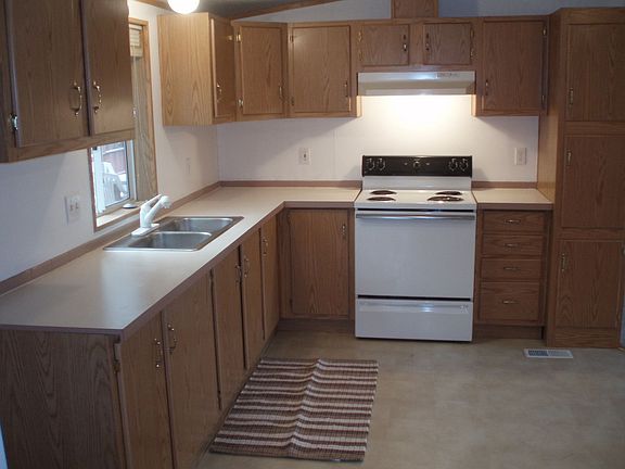 New carpet and paint!!