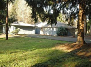 23220 SE May Valley Rd, Issaquah, WA 98027