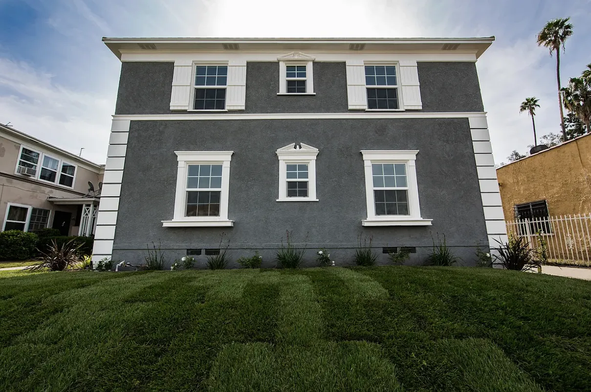 Completely Remodeled 2 Bed 1 Bath in the heart of Mid-City! — Photo 4