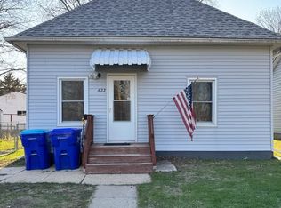 622 4th Ave SW, Oelwein, IA 50662