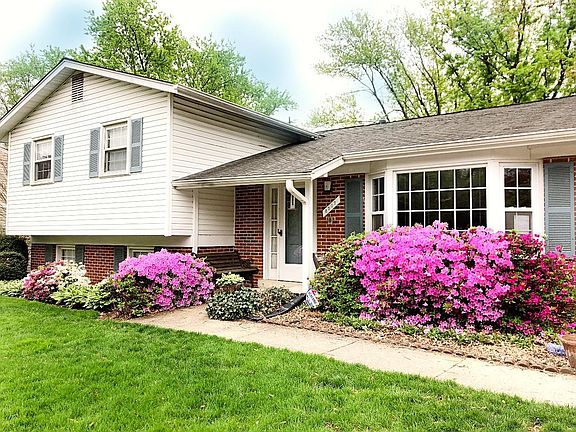 Beautiful flowering bushes and landscaping.