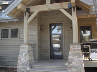 515 Hornby Pl, Dover, ID 83825