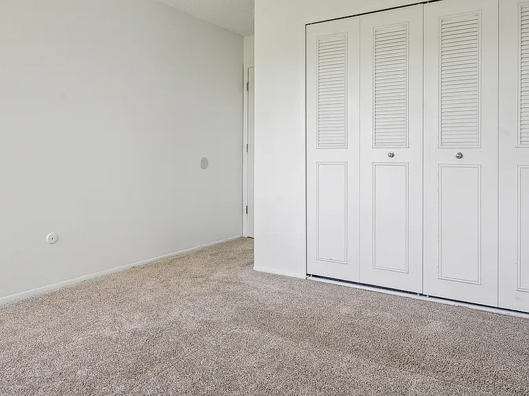 Waterview Farms Apartments — Photo 11
