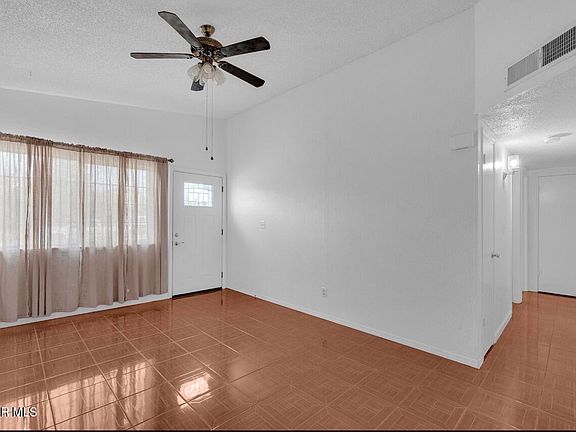 4th image of 1057 Navarrette Cir