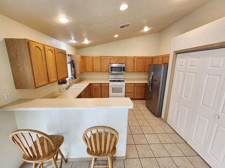 5983 Moon View Dr — Photo 17