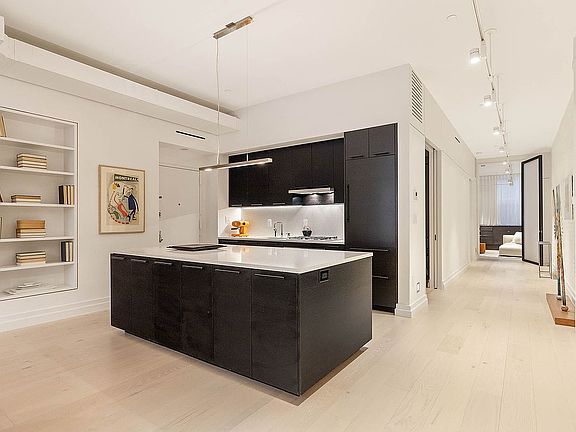 4th image of 51 Greene St APT 2