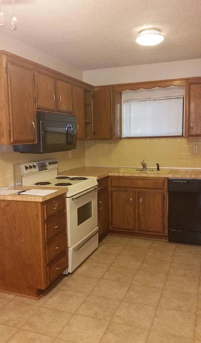2 bed, 900 sqft, $895 — Photo 3