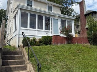907 E Butler Pike, Ambler, PA 19002