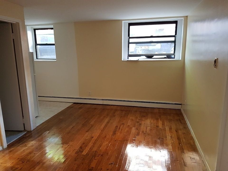 2nd image of 25-33 23rd St #Gr3