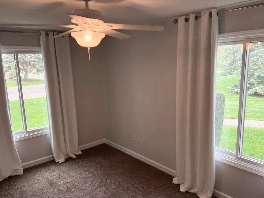 2 bed, 2.0 bath, 1000 sqft, $1,750 — Photo 3