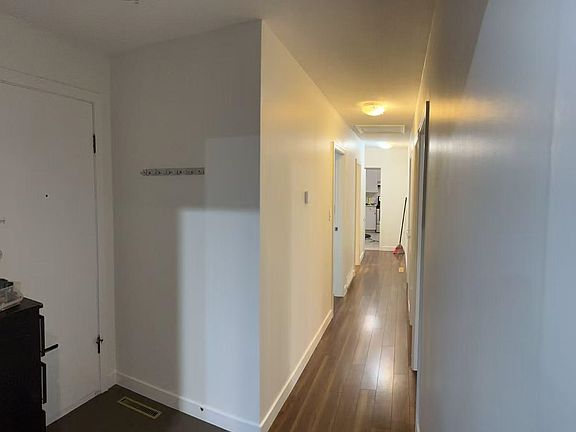 4th image of 3161 E 15th Ave