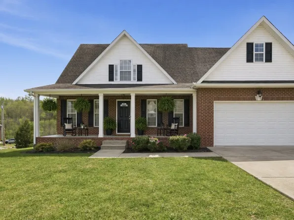 163 Lena Loop, Burns, TN 37029