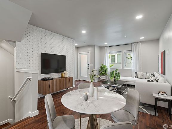 3rd image of 12520 15th Ave NE #C