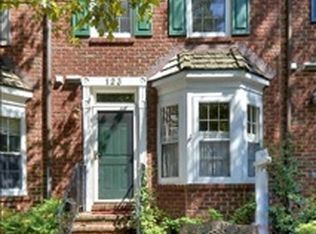 123 Hart Rd, Gaithersburg, MD 20878