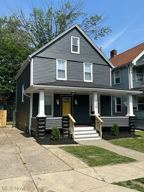1st image of 3716 W 42nd St