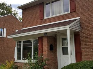 231 Fir St, Park Forest, IL 60466