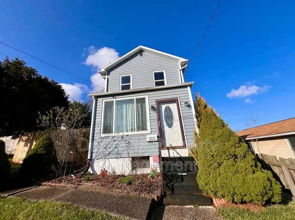 488 New York Ave, Rochester, PA 15074