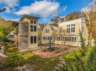 11 Revere St, Gloucester, MA 01930