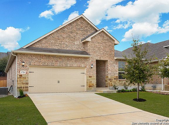 3rd image of 1726 Cedric Ln