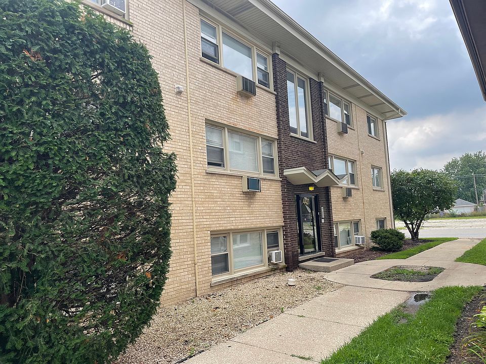 1st image of 4421 Prescott Ave APT 10
