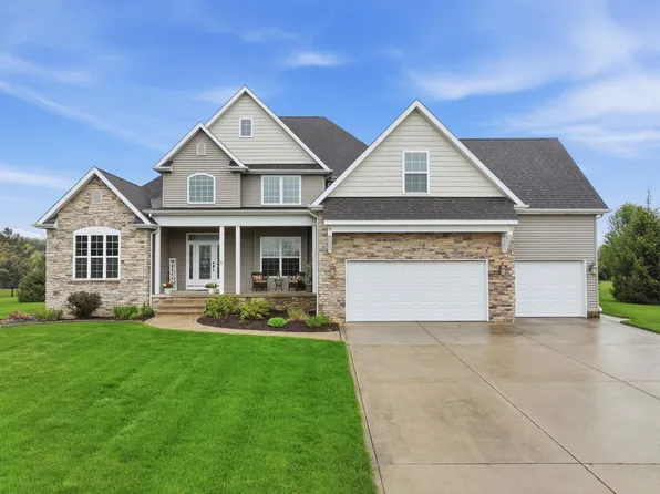 186 Buckskin Ln, Valparaiso, IN 46383