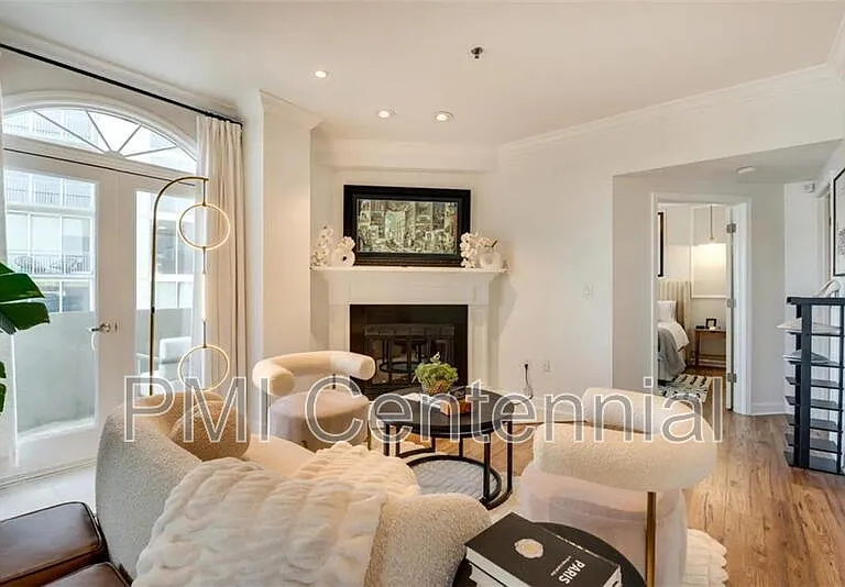 2161 Peachtree Rd NE #801 — Photo 1