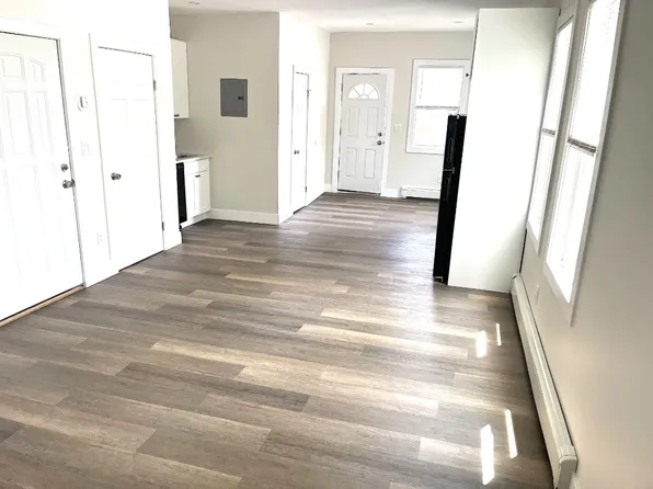 (undisclosed Address), White Plains, NY 10606