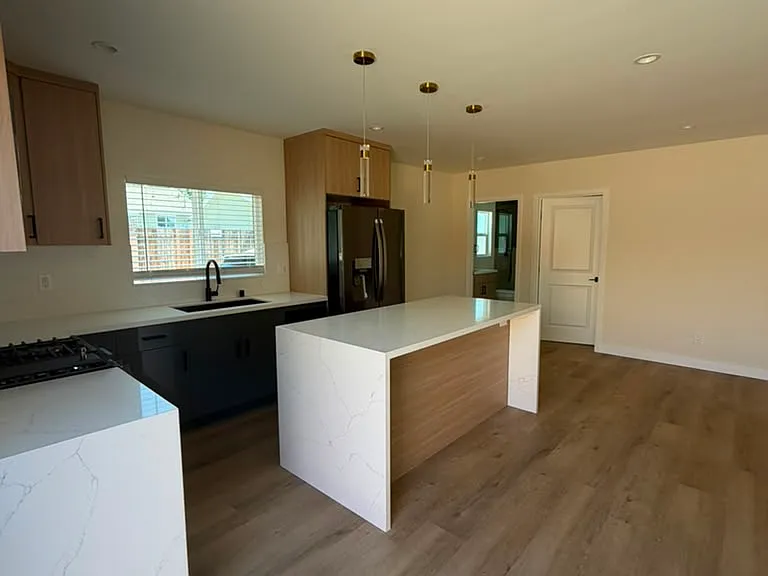 7140 Lurline Ave — Photo 4