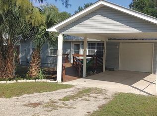 410 W 5th St, Carrabelle, FL 32322