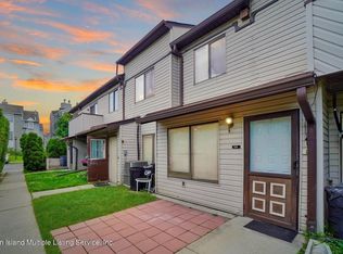 23A Wolkoff Ln, Staten Island, NY 10303