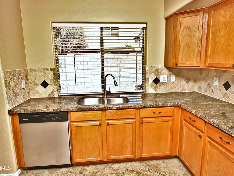12826 W Windsor Ave — Photo 4