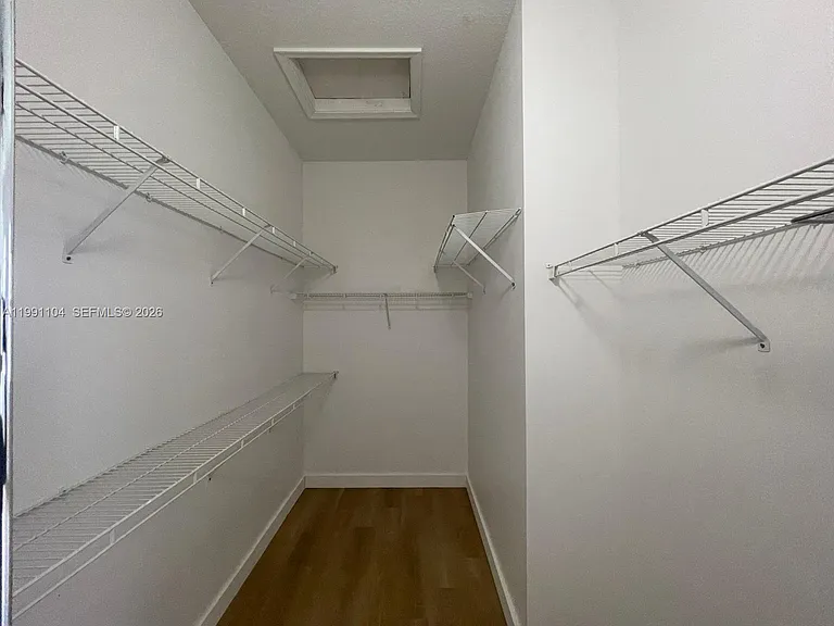 1137 Croton Ct — Photo 46