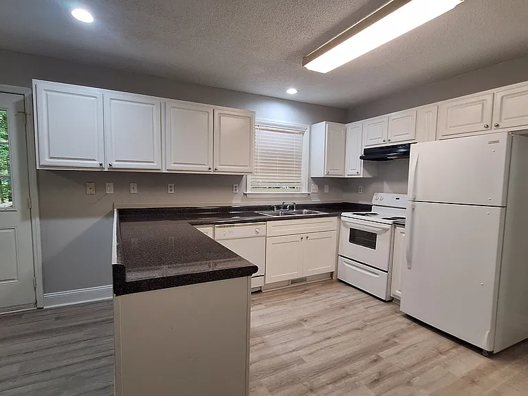 2811 Sparger Rd — Photo 19