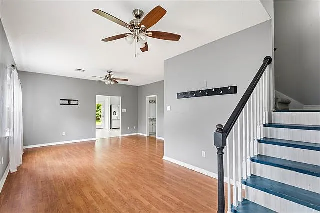 8925 Camille Ct — Photo 3