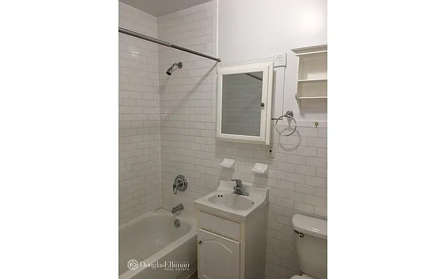 Rented by Douglas Elliman | media 4