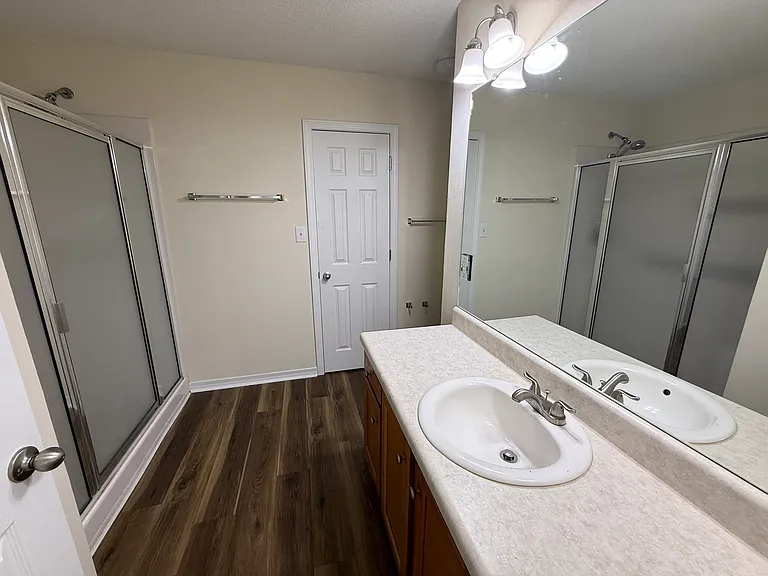 104 Kemper Ln — Photo 10