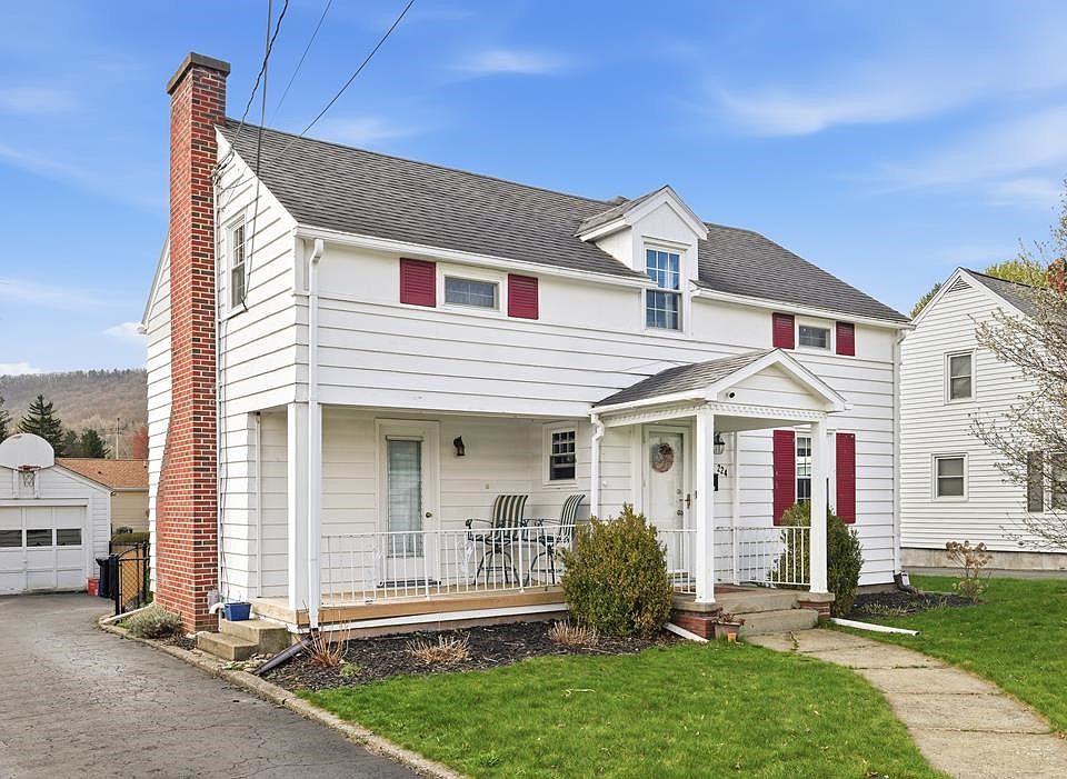 1st image of 224 Onondaga St