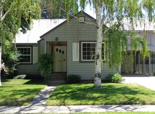 427 S H St, Lakeview, OR 97630