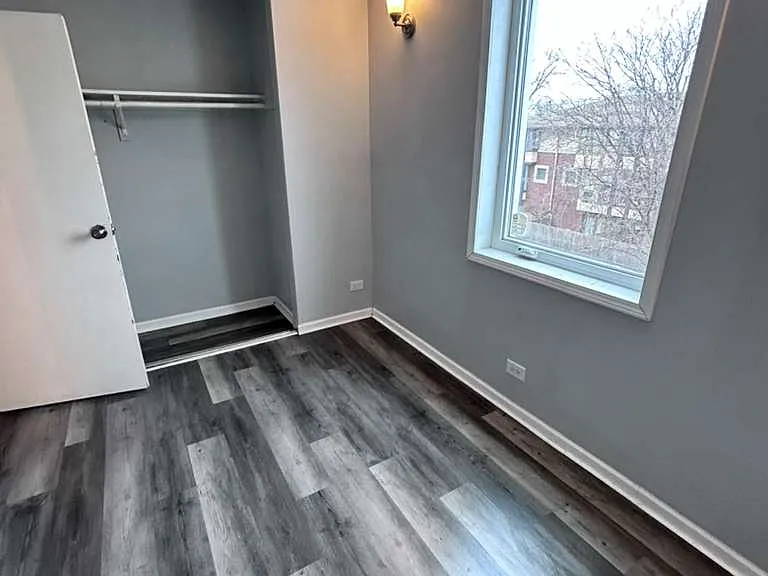 7 Division St #1B — Photo 3
