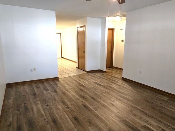 3rd image of 600 S Russell St #E